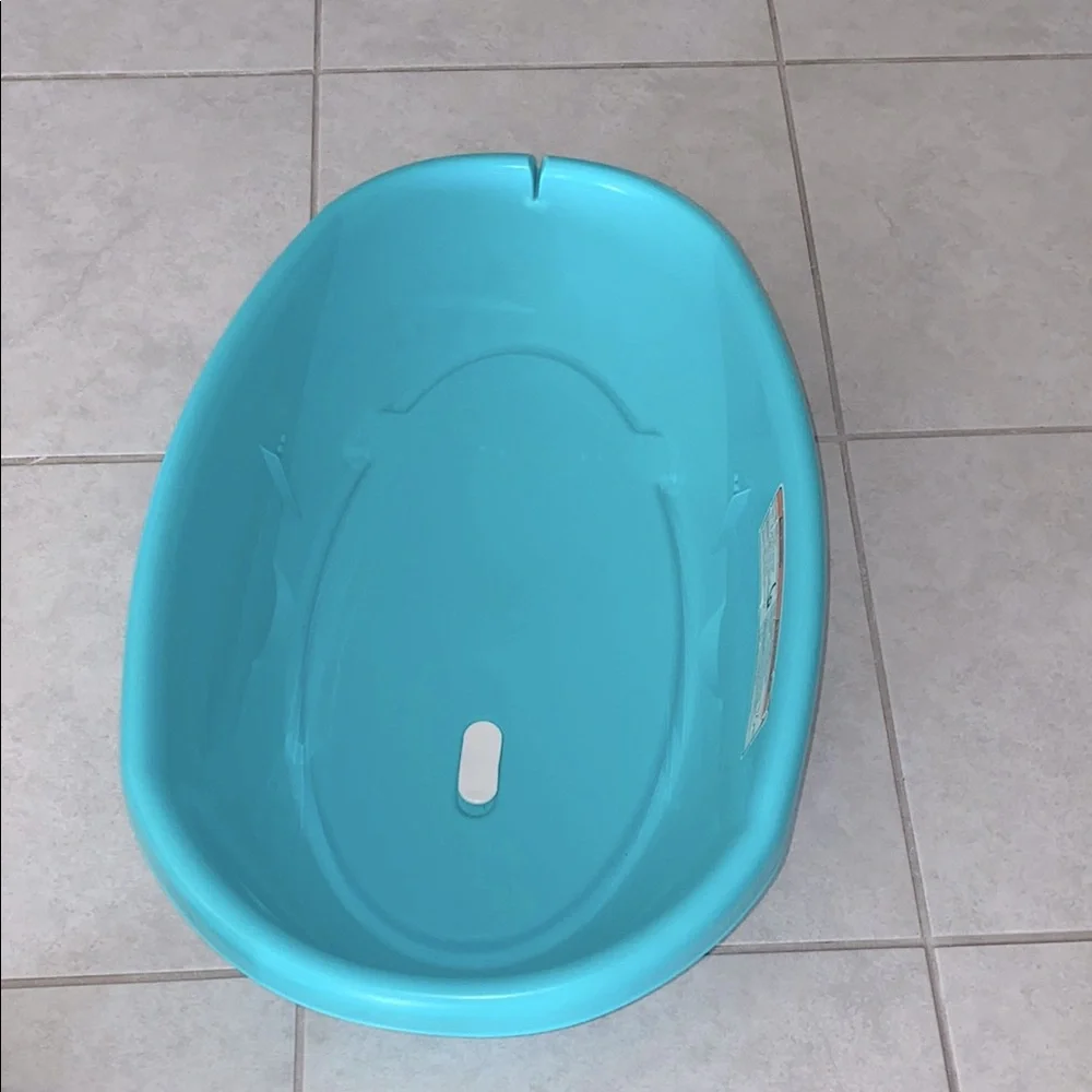 Blue Baby Bath Tub‎